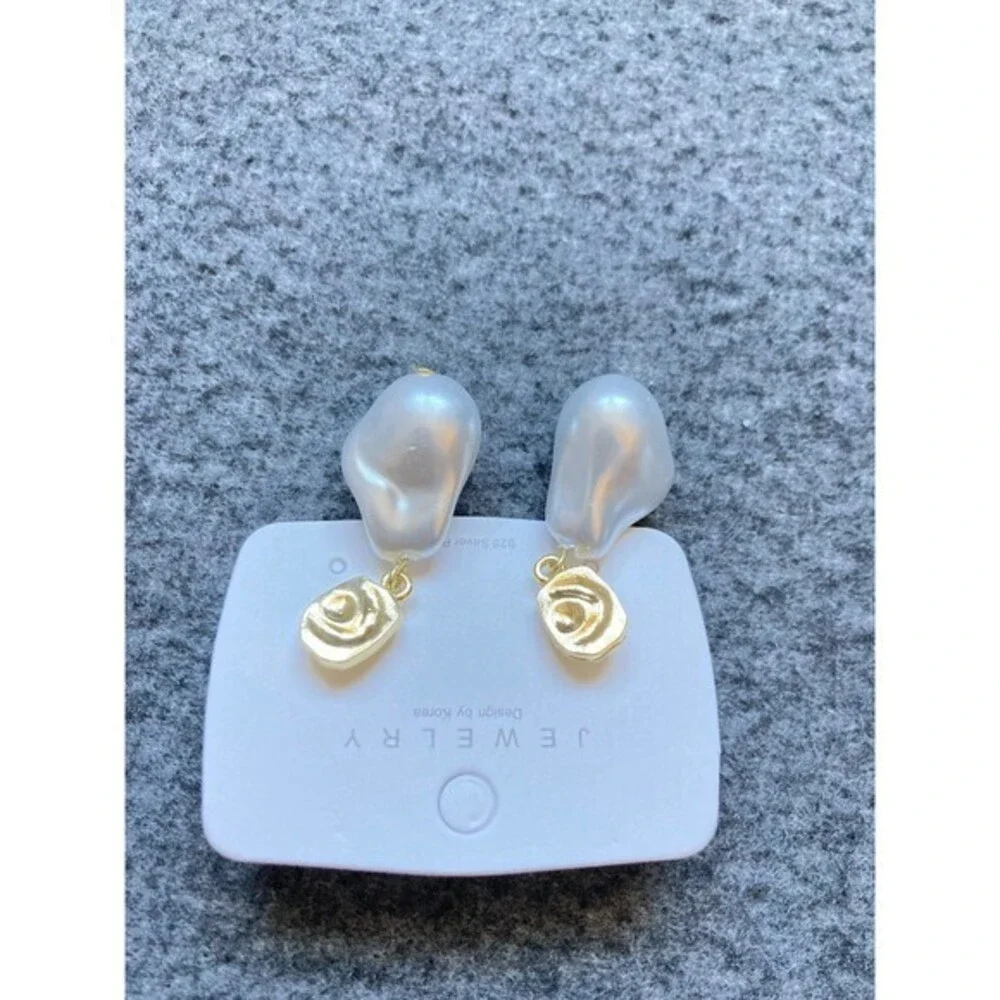 irregular metal pendent Earrings Baroque abnormity imitation pearl earrings‎ new